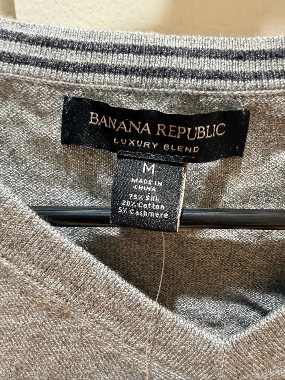 Banana Republic classic neck